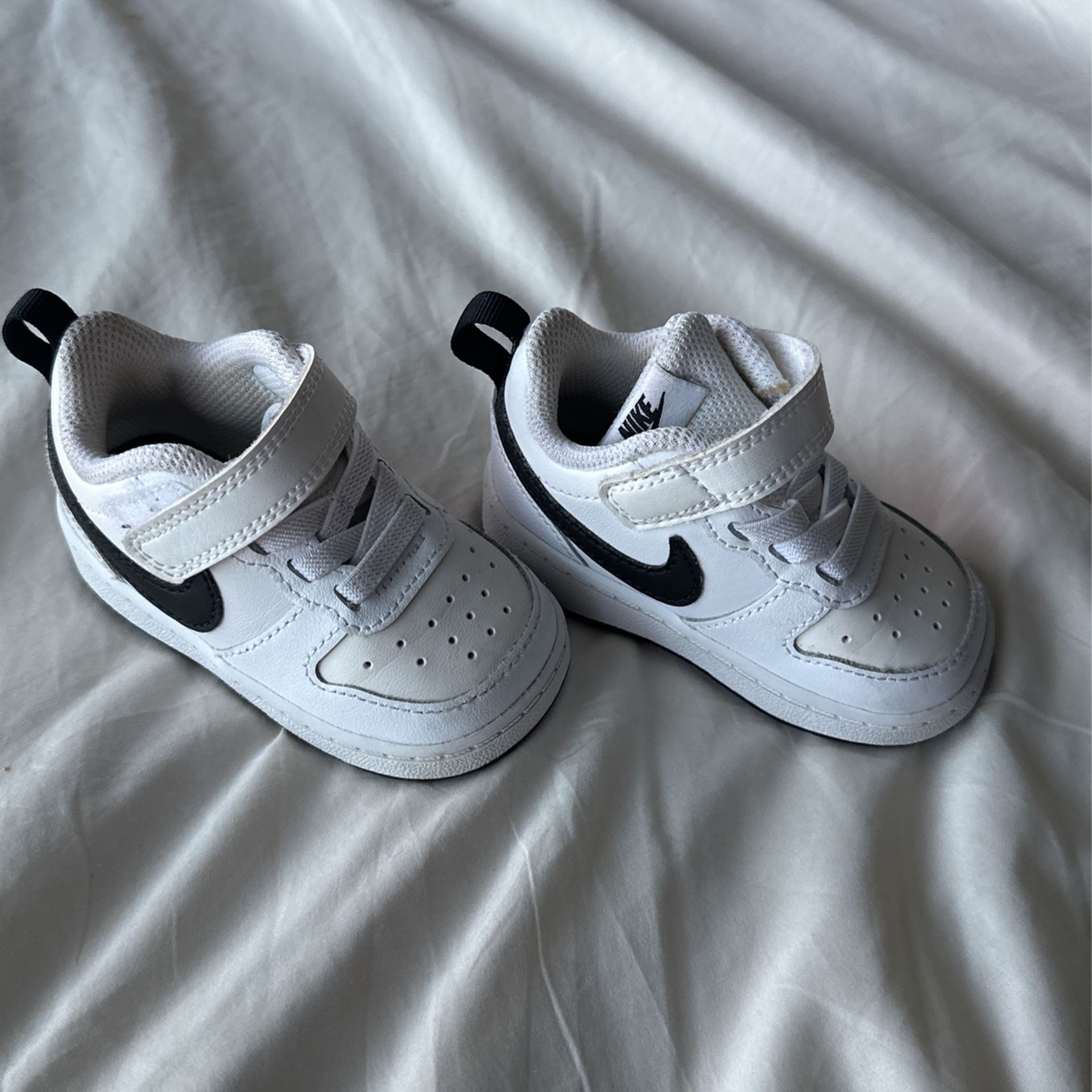 Baby Nike Shoes 4c