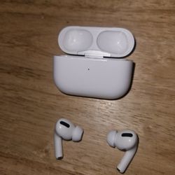 Apple Earbuds In Mission Area $50