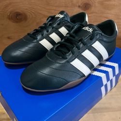 Adidas Grand Court LO AuroraIvy/Off White/AuroraIvy JQ7241 Women Size 6 NWT