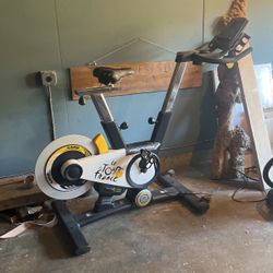 Pro-form Tour de France Stationary Bike