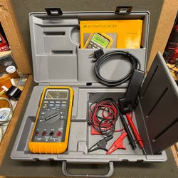 FLUKE 88 DIGITAL AUTOMOTIVE METER