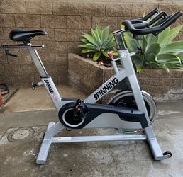 Spinner Brand Name Bike Indoor Studio Cycle - Excellent Condition