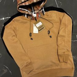 BURBERRY HOODIES SIZE SMALL/MED