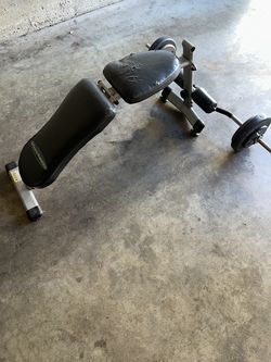 Weights with curl bar & convertable bench🥇