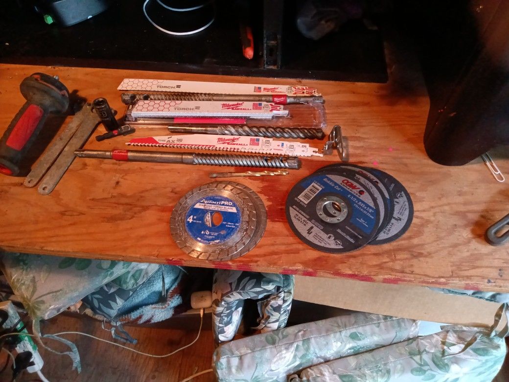 The Best Place Out Milwaukee Torch Milwaukee Ax Rebar Drill Bits And More