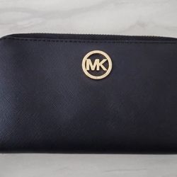 Michael Kors  Black And Gold Zip Wallet