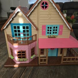 Woodzeez cottage dollhouse