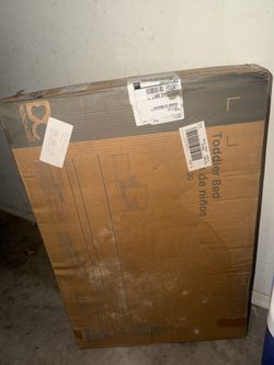 Toddler bed