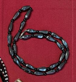 Hematite Necklace, 14"