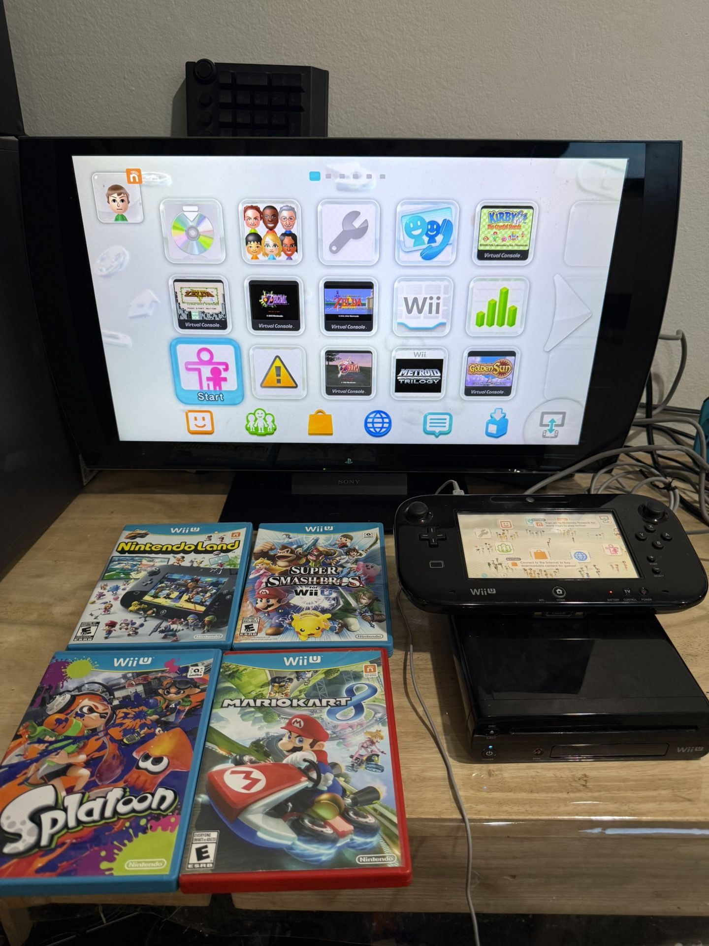 NINTENDO WII U BUNDLE WITH GAMES INSTALLED