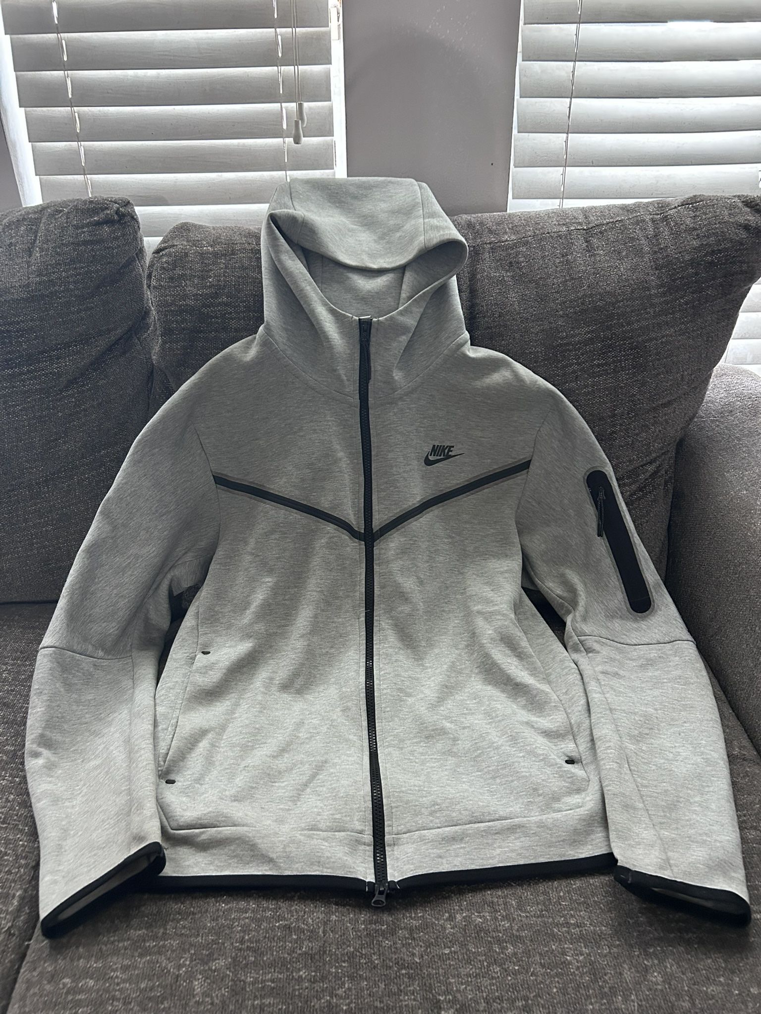 Old Version Nike Tech