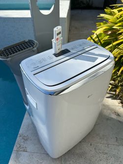 LG 10000 BTU WiFi Portable AC