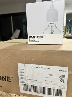 Pantone Deneb Drop Cap Pendant White 6 Count