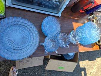 Glass dish set