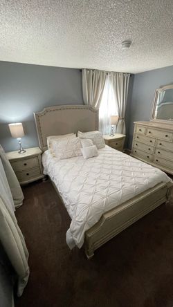 6 Piece Bedroom Set