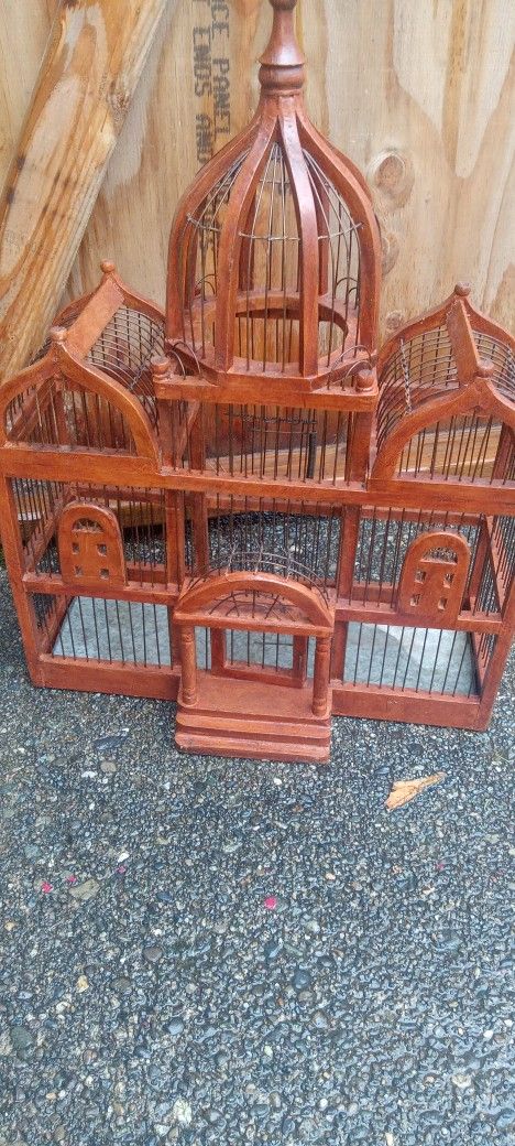 Taj Mahal Bird Cage
