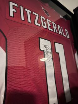 Larry Fitzgerald signed Jersey