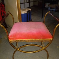 1940s Vanity Boudoir Stool