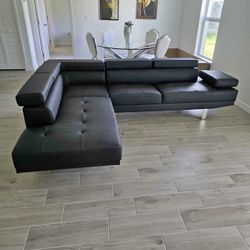 Sectional Sofa 