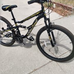 Mongoose Standoff Full Suspension, Near New