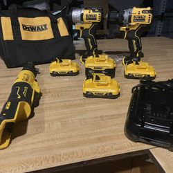 Dewalt set never used 