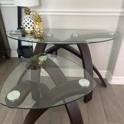 Set of contemporary tables