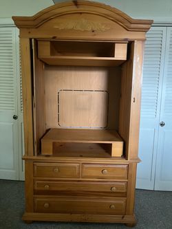 Panama Jack dresser