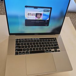 Apple Macbook Pro i7 32gb Ram 500gb SSD Drive  16" Screen Tahoe 26.0.1
