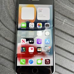 iPhone 7 Plus Factory Unlocked 