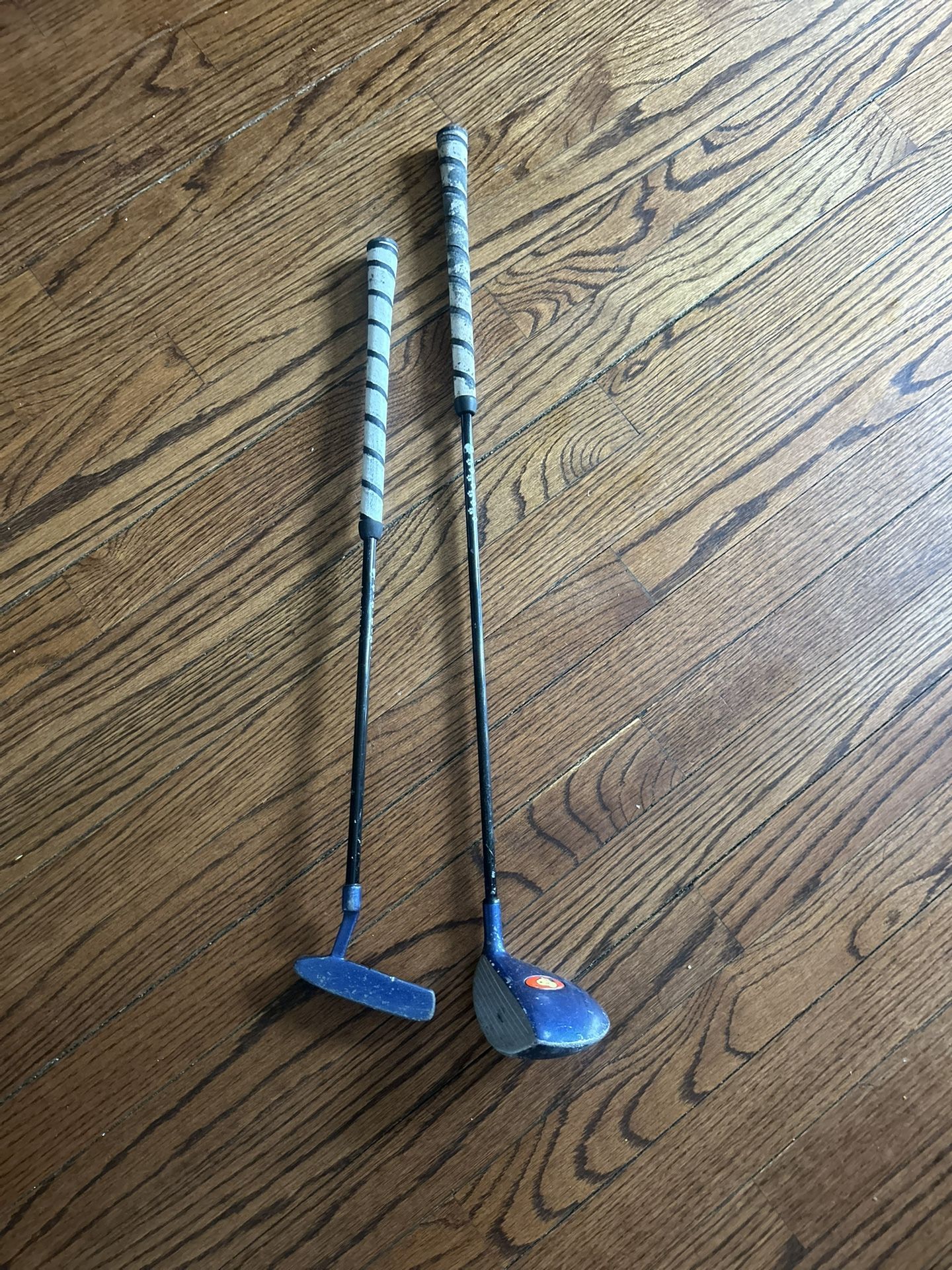 Vintage Youth, Snoopy Golf Clubs