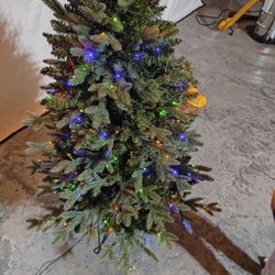 Christmas Tree With Lights 