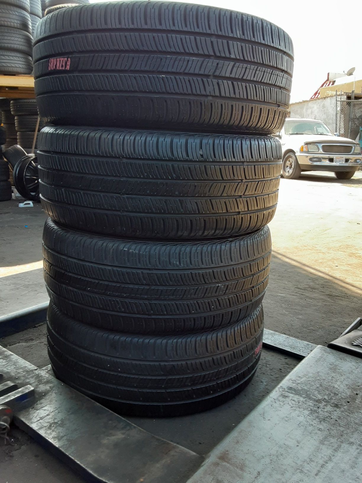 4 CONTINENTAL TIRES 225-50-17 R/FS.