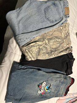 Women’s jeans