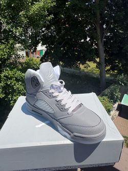 Wolf Grey 5’s