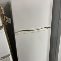 24” Width Fridge