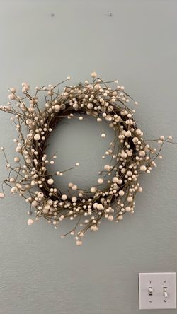 White winter berry wreath