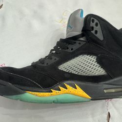 Classic Air Jordan 5 Retro 