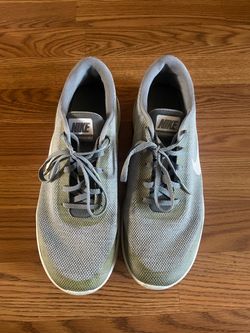 Men’s ( size 10.5)