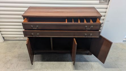 Credenza, sideboard, buffet, Free Delivery👍