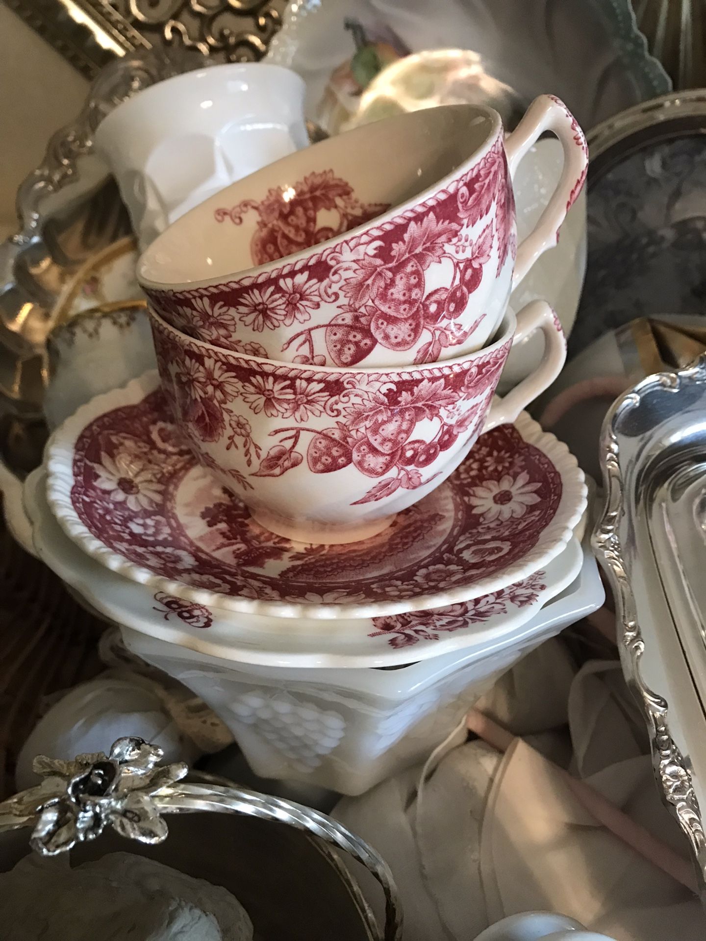 Vintage Teacups & Teapots ..Tea Parties🌸🍃