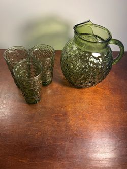 Vintage 1970’s Pyrex-style drinking pitcher & set of 3 glasses