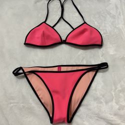 Victoria’s Secret swim suit Set Pin k black top size medium bottom size small