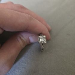 Womans Ring