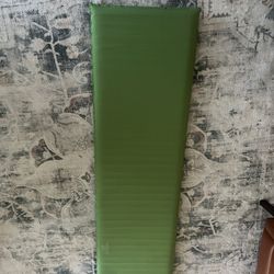 REI inflatable Air Mattress 