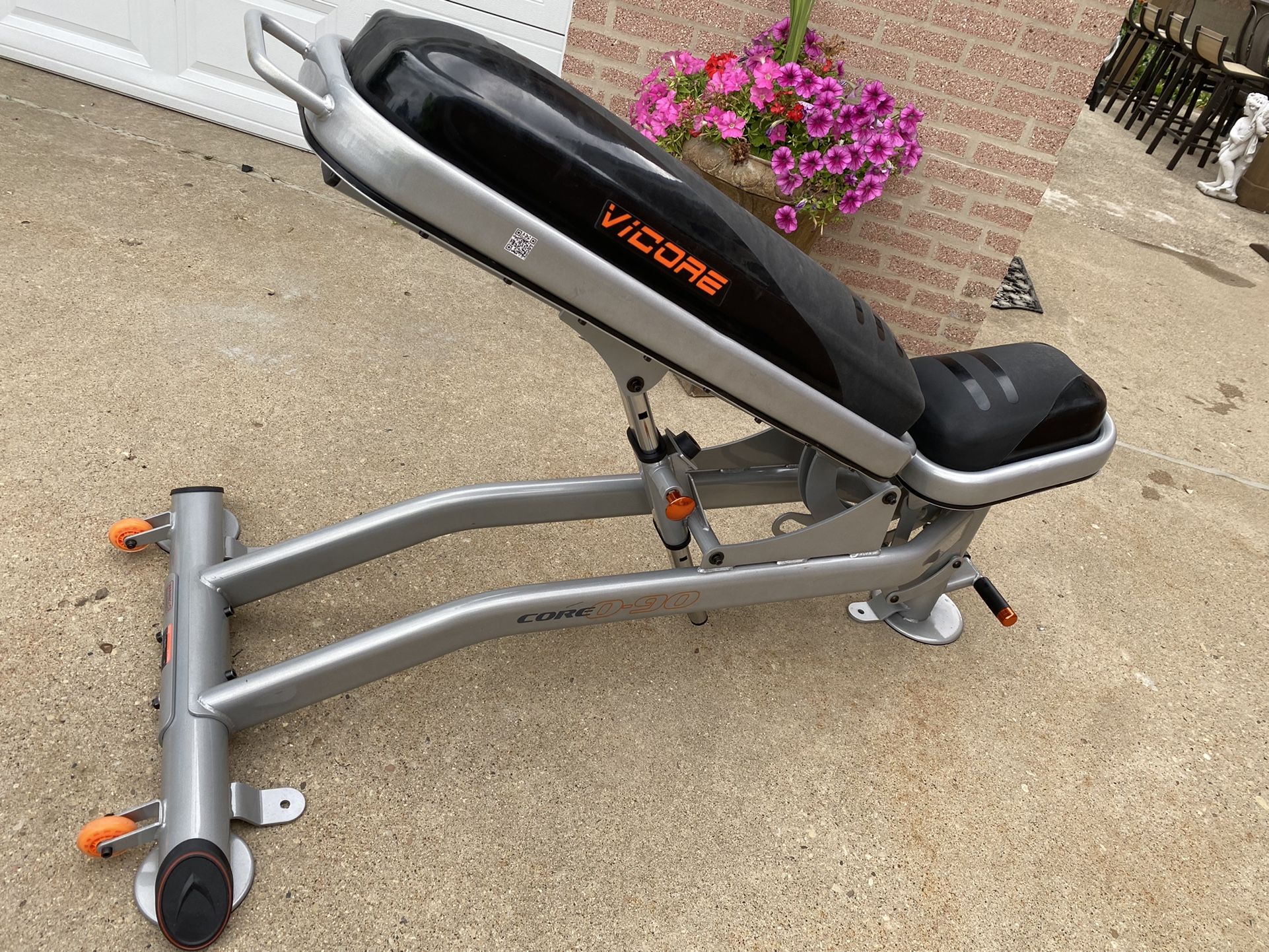 Vicore Fitness Adjustable Bench 0-90 - Commercial Gym Equipment