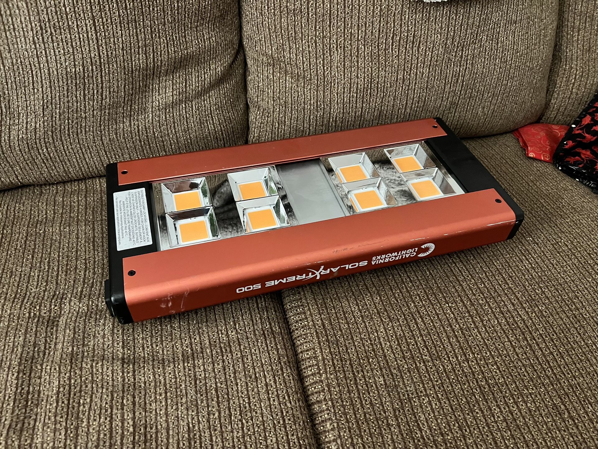 LED GROW LIGHTS & EQUIPMENT FOR SALE