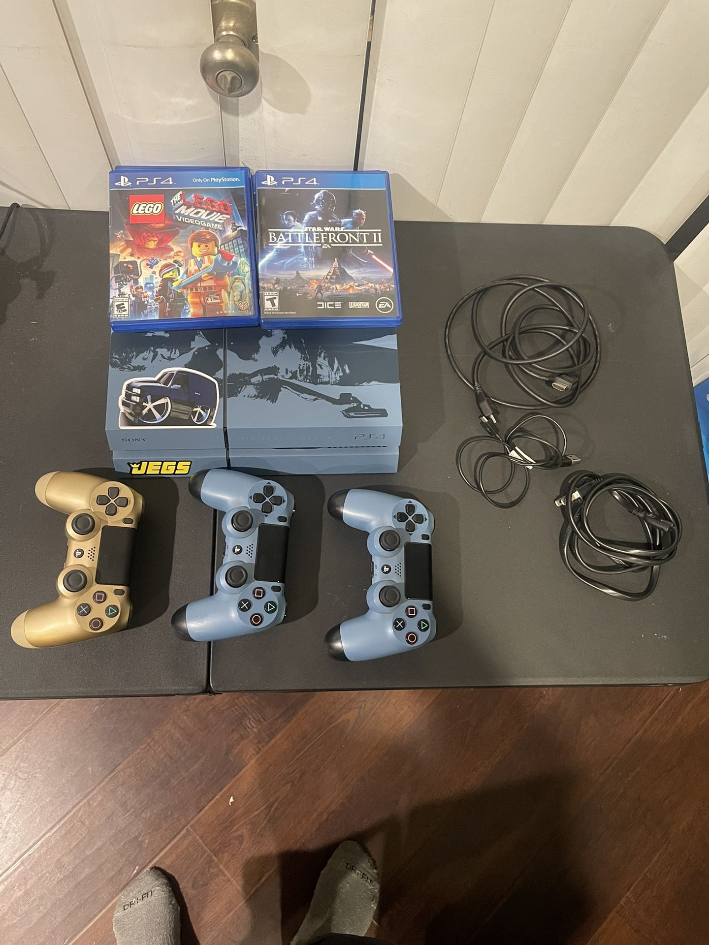 PS4