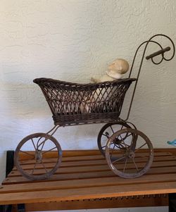 Vintage Baby Doll Buggy