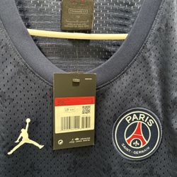 Jordan Futbol Soccer Paris Saint-Germain FC Basketball Jersey sz L New With Tags
