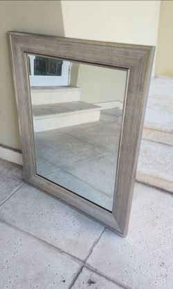 Wall mirror 36 by 29 inch